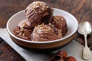 Как сделать мороженое с шоколадом и орехами Sims freeplay сделать шоколадное